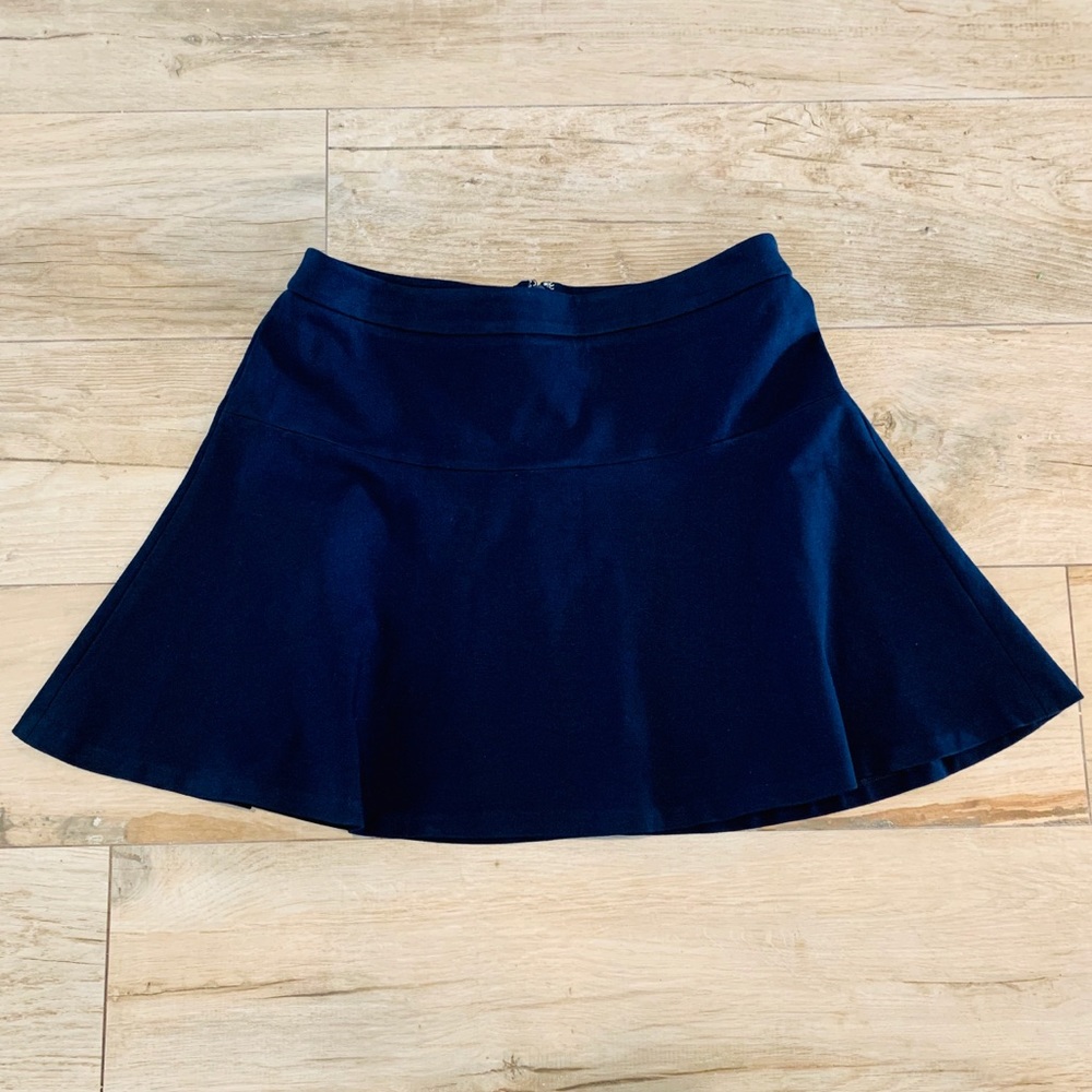 Like New - Navy Skirt